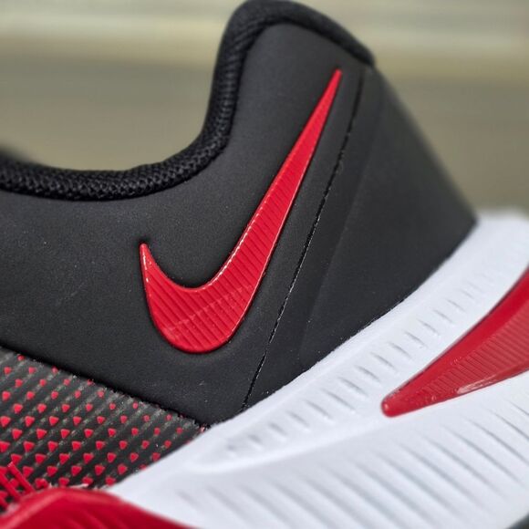 Nike Metcon 10 Bred Banned Gym Training Shoes Black Red HJ1875-001 Men's 7 New - Picture 10 of 16